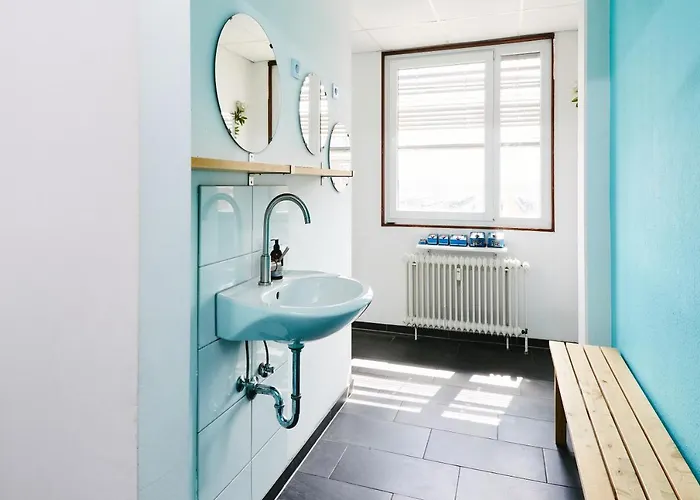 Sleep Station مونستر