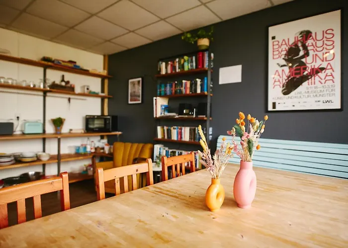 旅馆 Sleep Station *