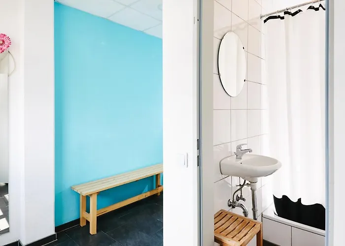 Sleep Station مونستر