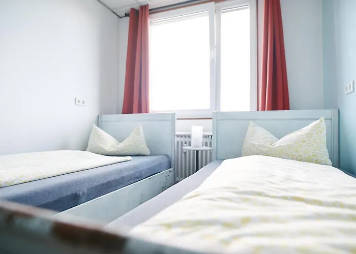 Sleep Station 蒙斯特